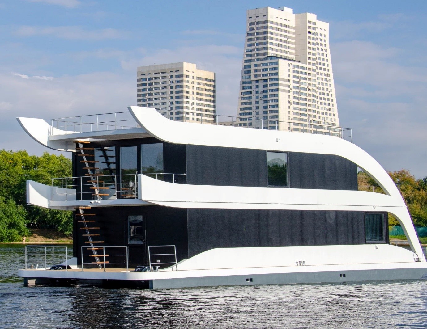 how to transport a houseboat