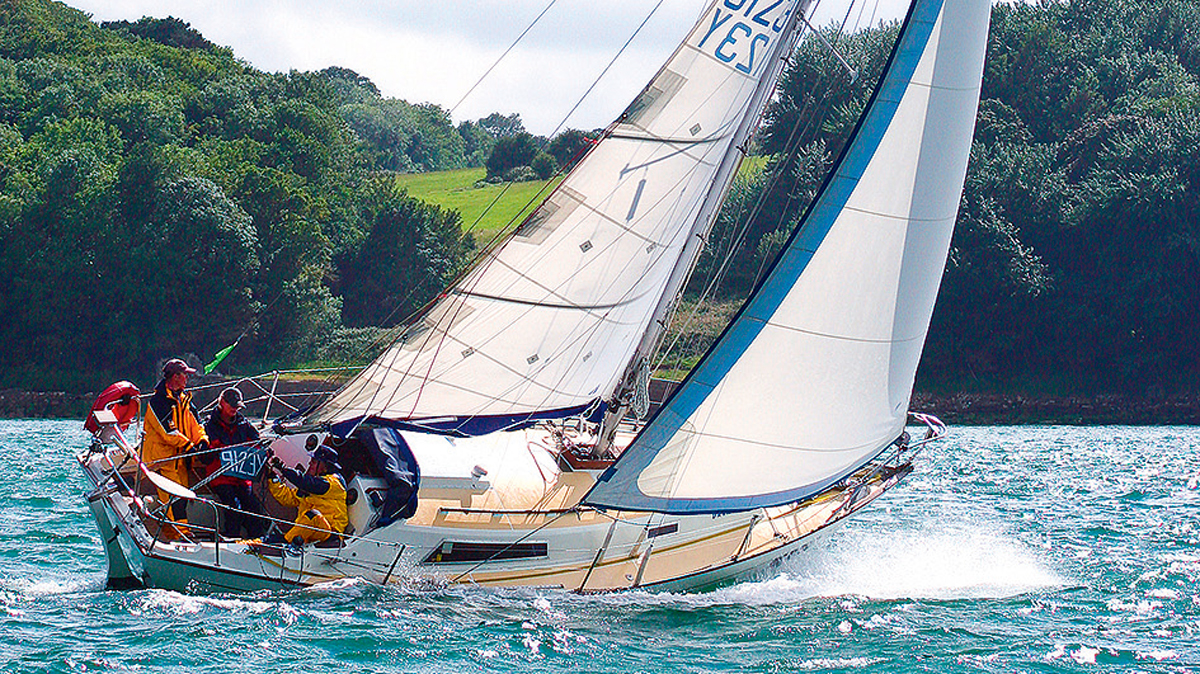 Cost to transport a 30-foot sailboat