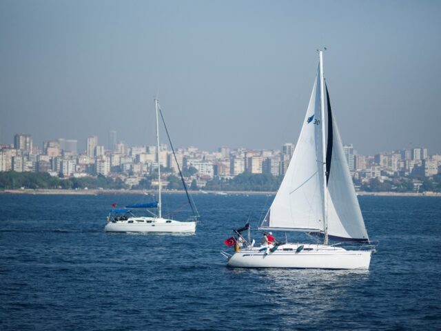 How Much Does It Cost to Transport a Sailboat? Complete Guide