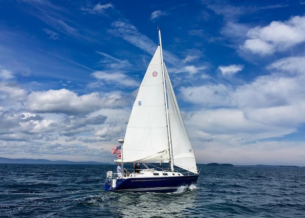 sailboat transport cost