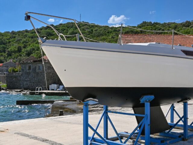 What To Expect When Shipping Your First Luxury Sailboat