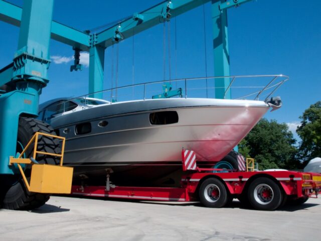 Critical Things To Consider Before Hiring Yacht Hauling Services